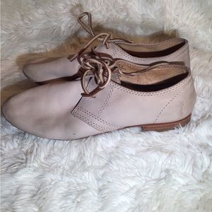 Frye jillian Oxford soft leather shoes size 7
